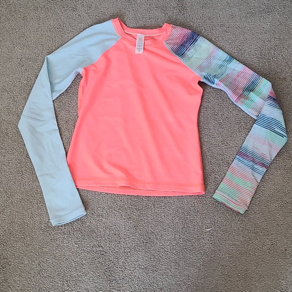 Size 10 kids ivivva rashguard